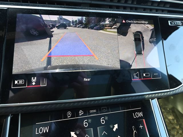 Used 2025 Audi SQ7 Premium Plus AWD/4WD image 9