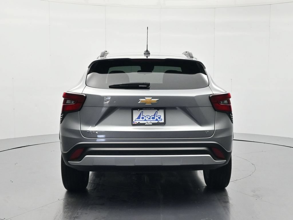 Certified 2025 Chevrolet Trax LT FWD image 6