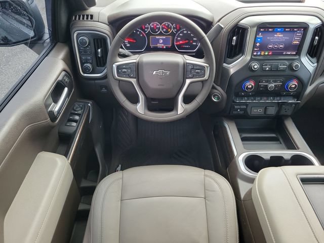 Used 2020 Chevrolet Silverado 1500 LT Trail Boss AWD/4WD image 11