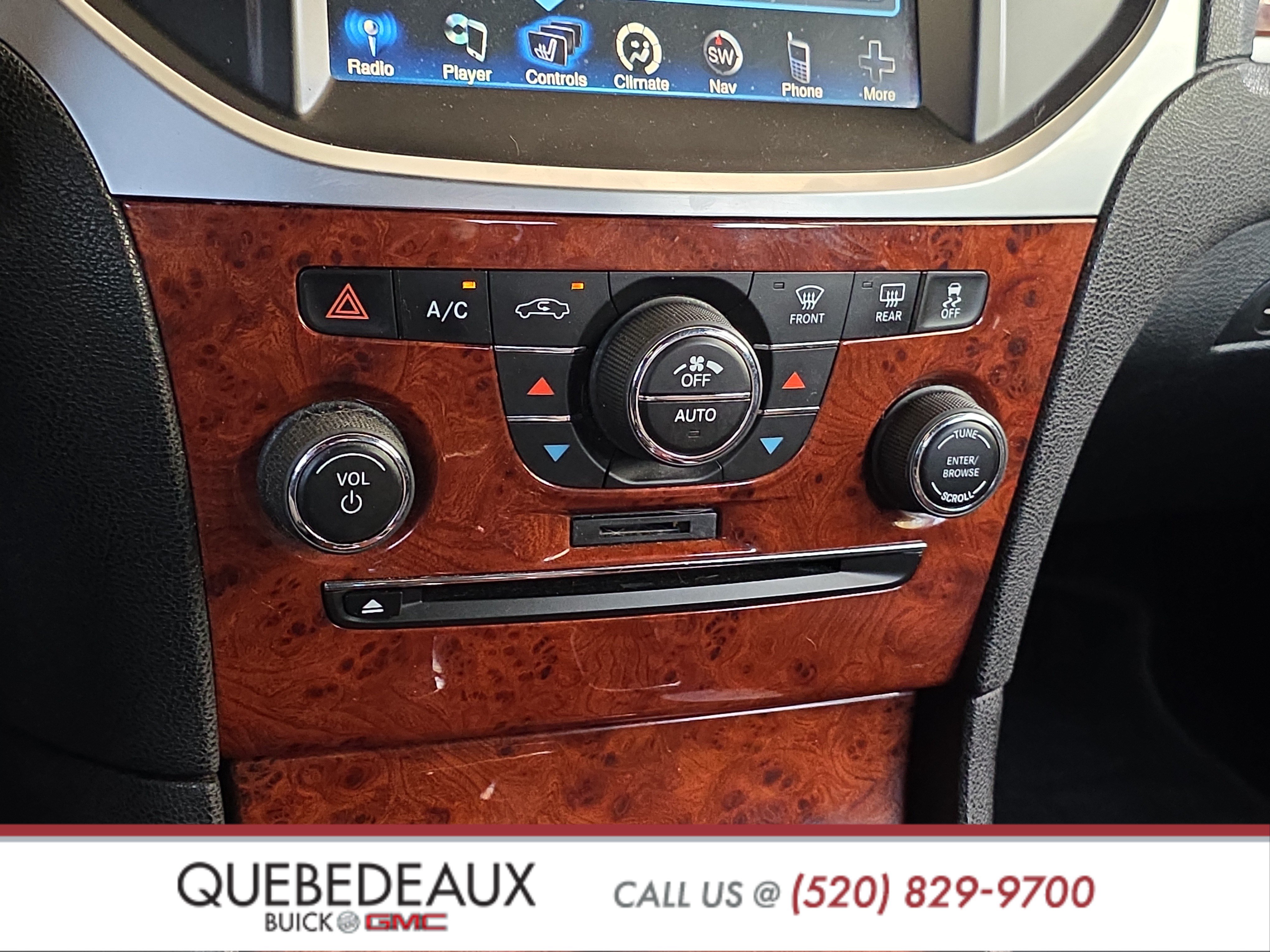 Used 2014 Chrysler 300 RWD image 17