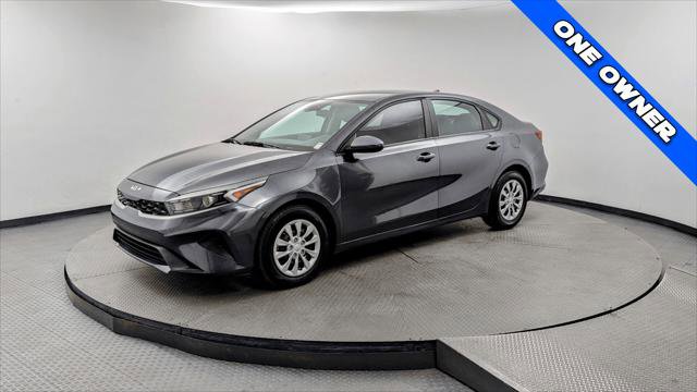 Used 2023 Kia Forte LX image 2