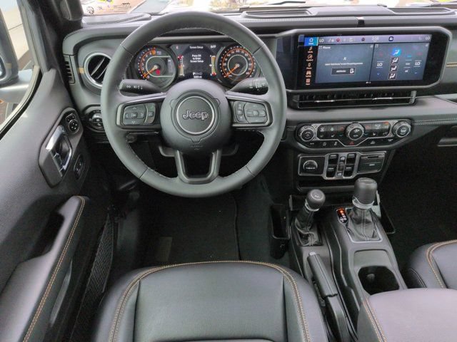 Used 2025 Jeep Gladiator Sport AWD/4WD image 16