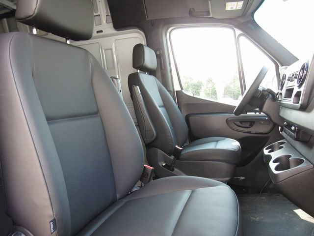 New 2025 Mercedes-Benz Sprinter 2500 image 15