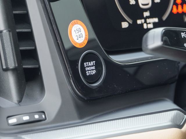 New 2026 Porsche Cayenne image 28