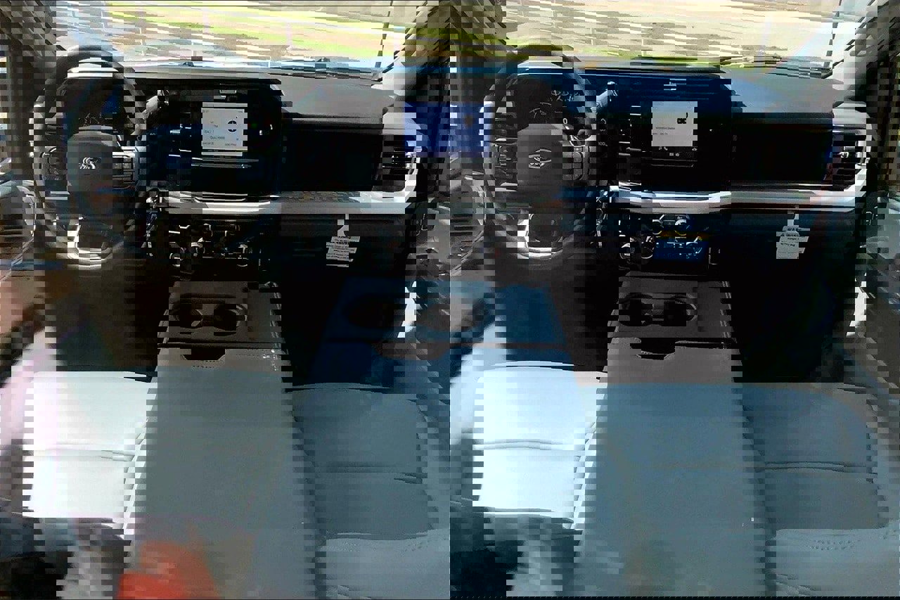 New 2025 Ford F350 XL image 7