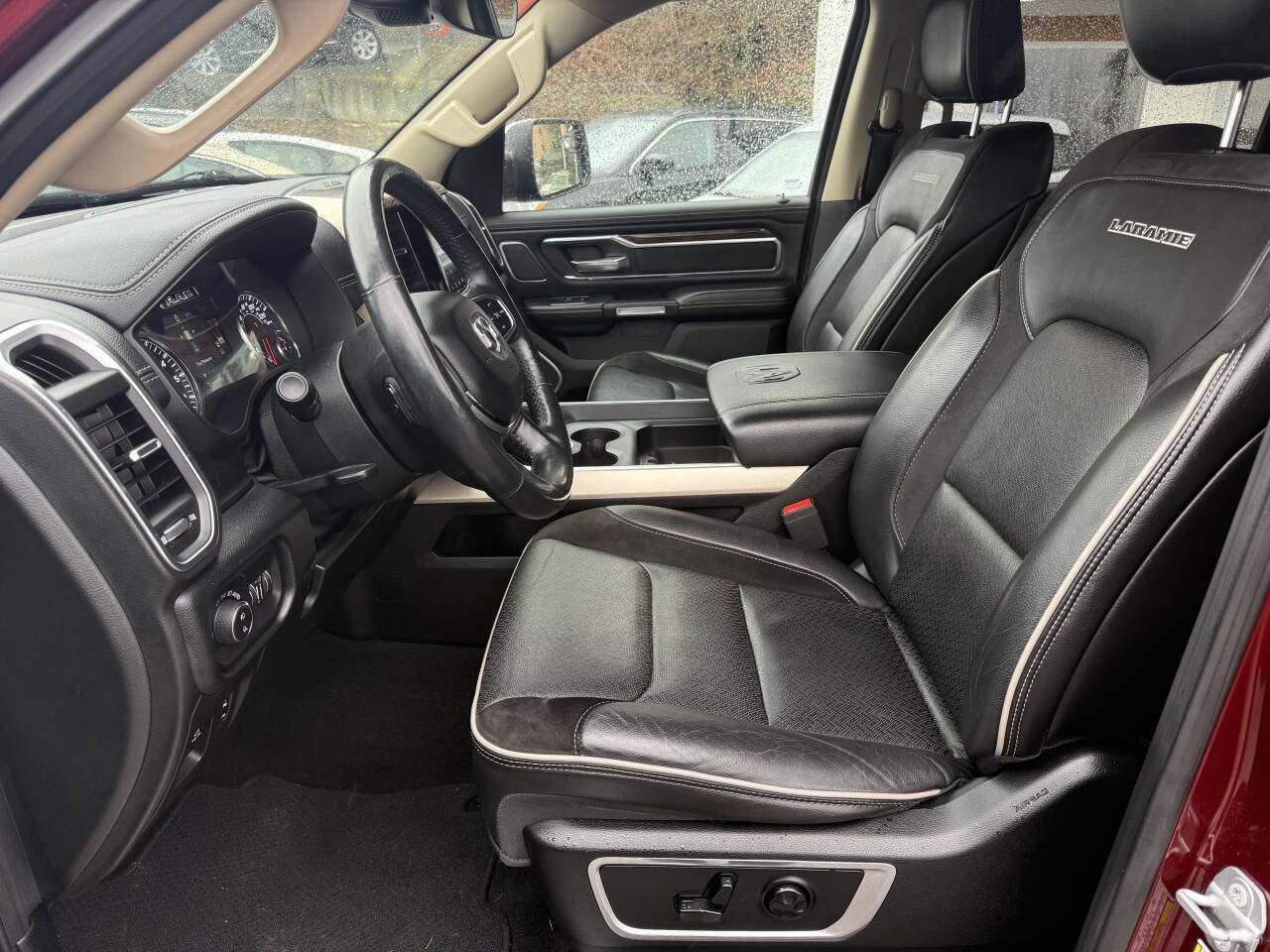 Used 2019 RAM 1500 Laramie image 16