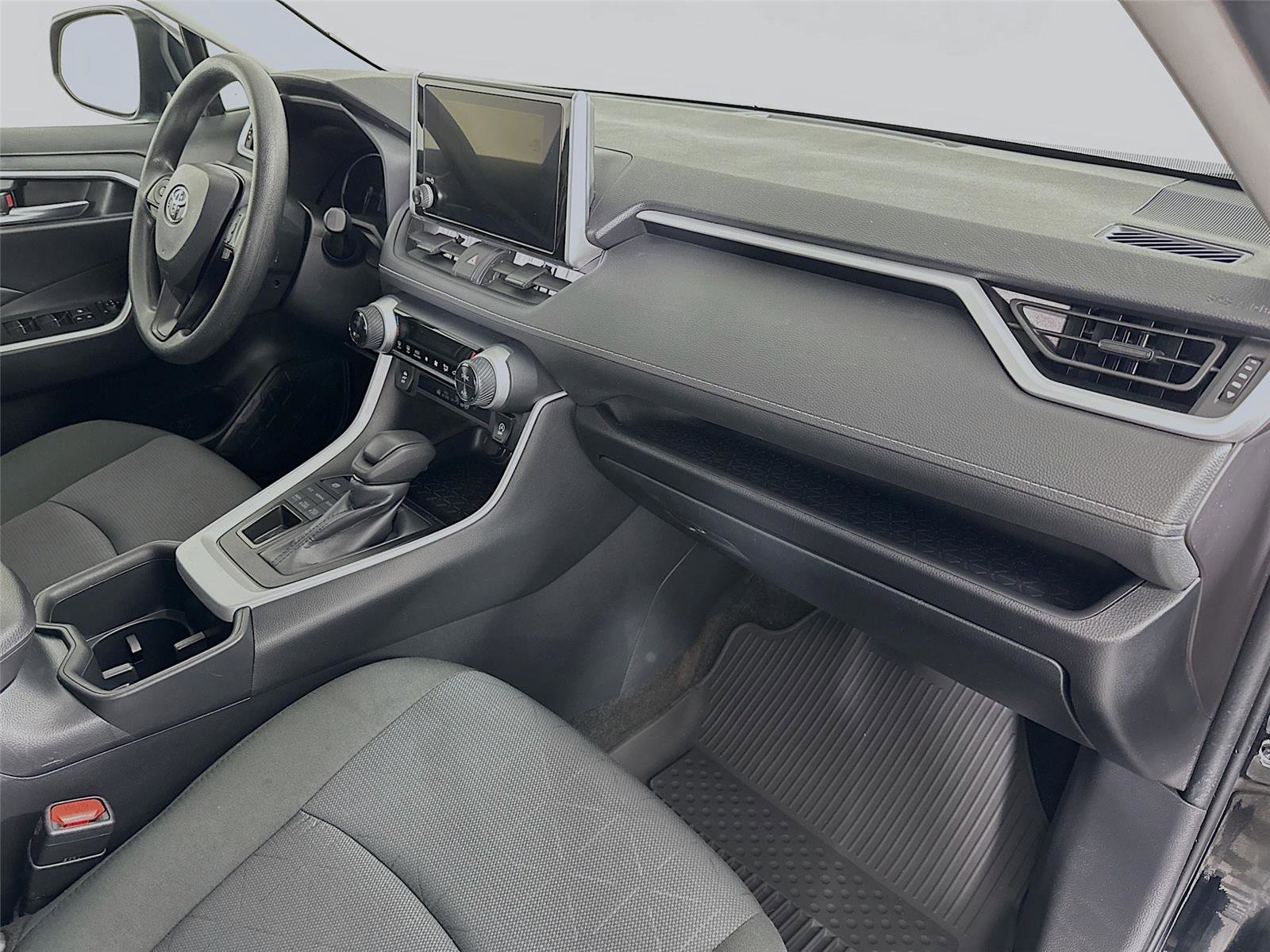 Certified 2025 Toyota RAV4 XLE AWD/4WD image 27