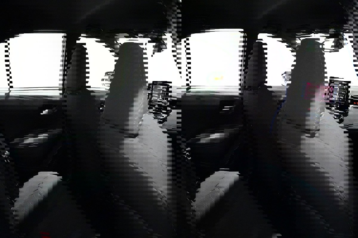 Used 2021 Toyota Corolla SE image 20