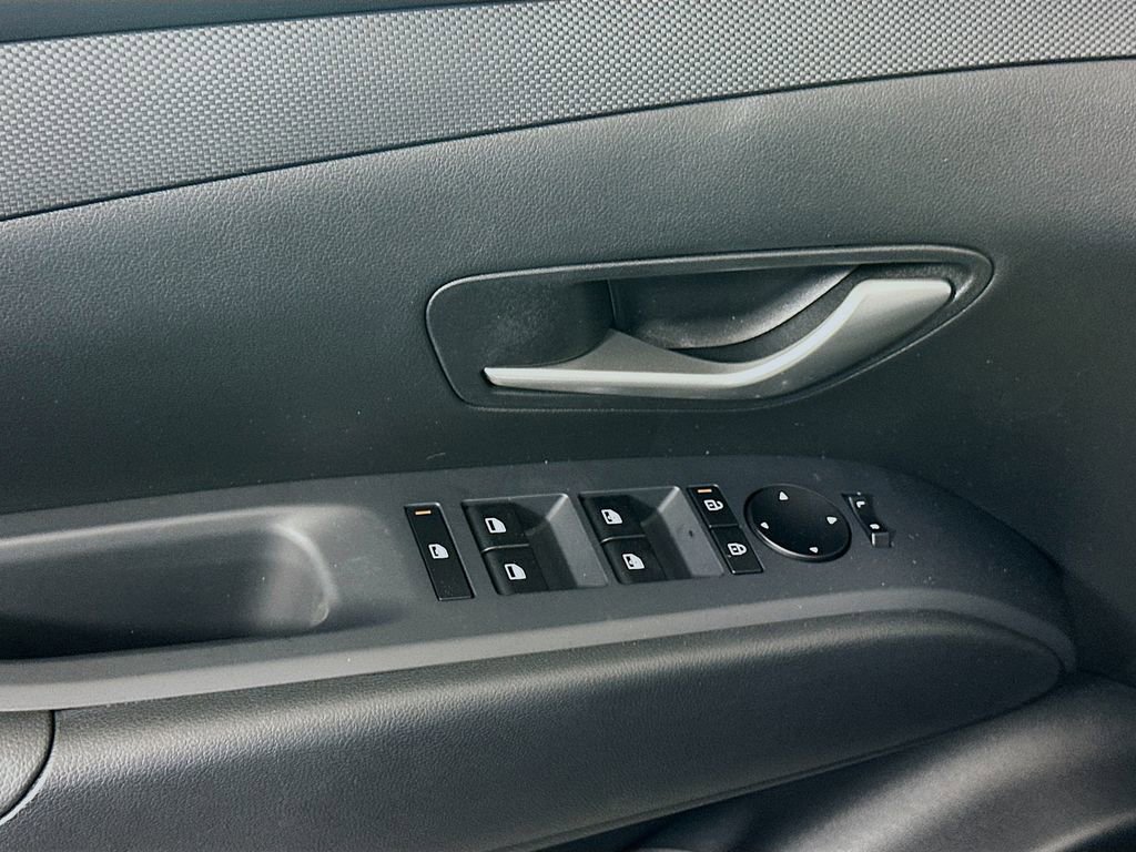 New 2026 Hyundai Tucson SEL image 19
