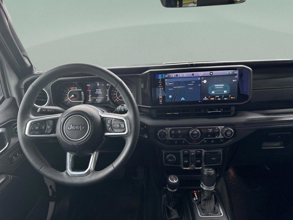 Used 2024 Jeep Wrangler Sahara w/ Technology Group image 18