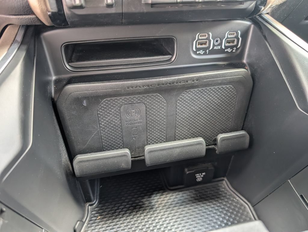 Used 2022 RAM 2500 Laramie AWD/4WD image 17