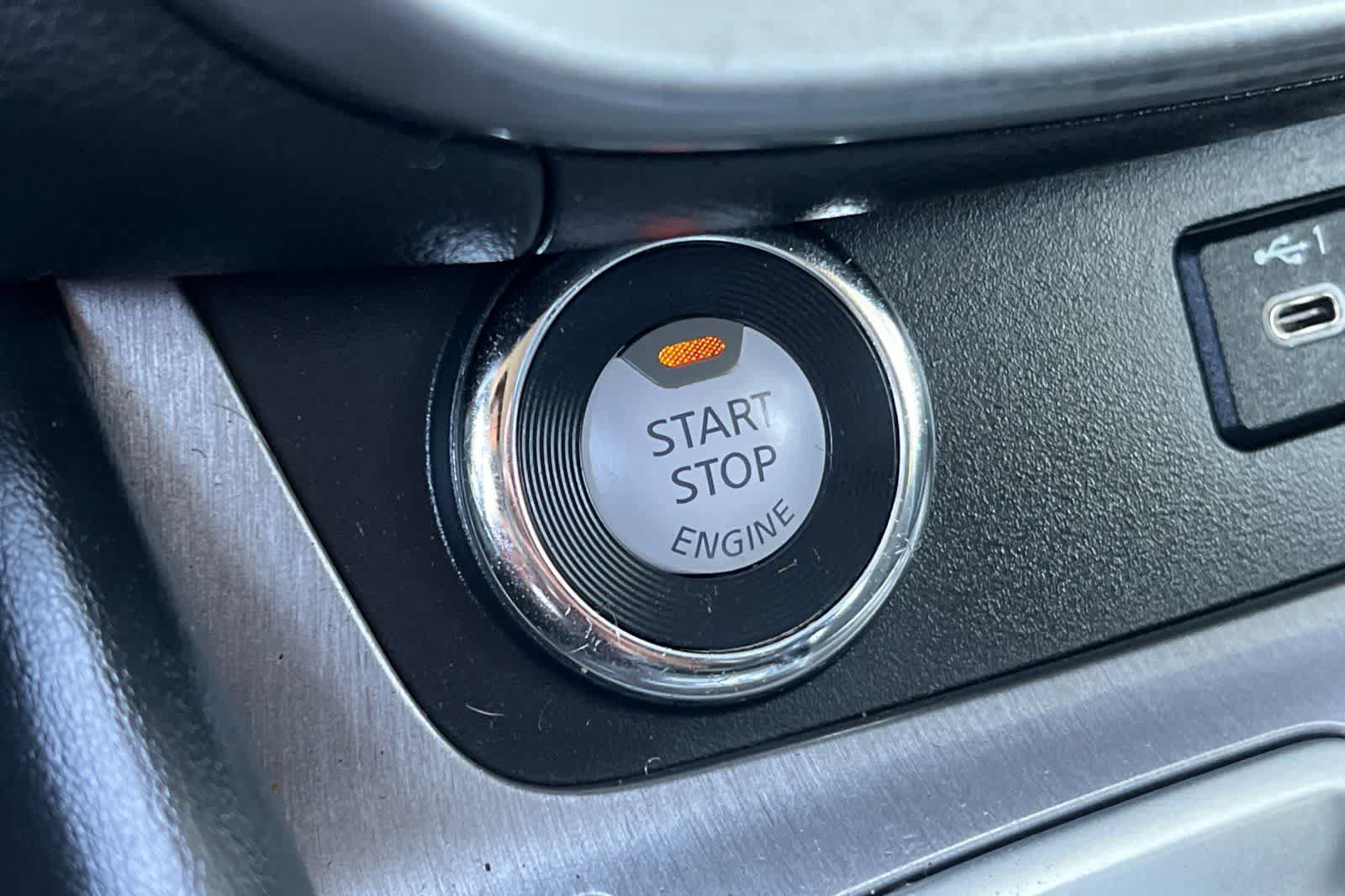 Used 2021 Nissan Murano SV FWD image 27
