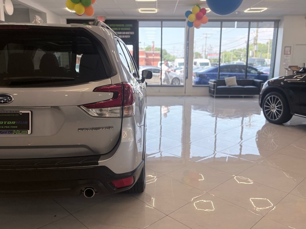 Used 2020 Subaru Forester Limited AWD/4WD image 14