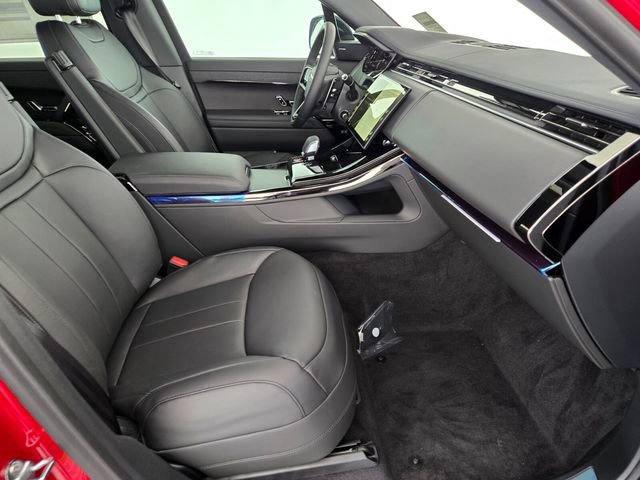 New 2026 Land Rover Range Rover Sport Dynamic SE AWD/4WD image 3