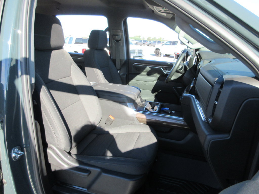 Certified 2025 Chevrolet Silverado 2500 LT w/ All Star Edition AWD/4WD image 24