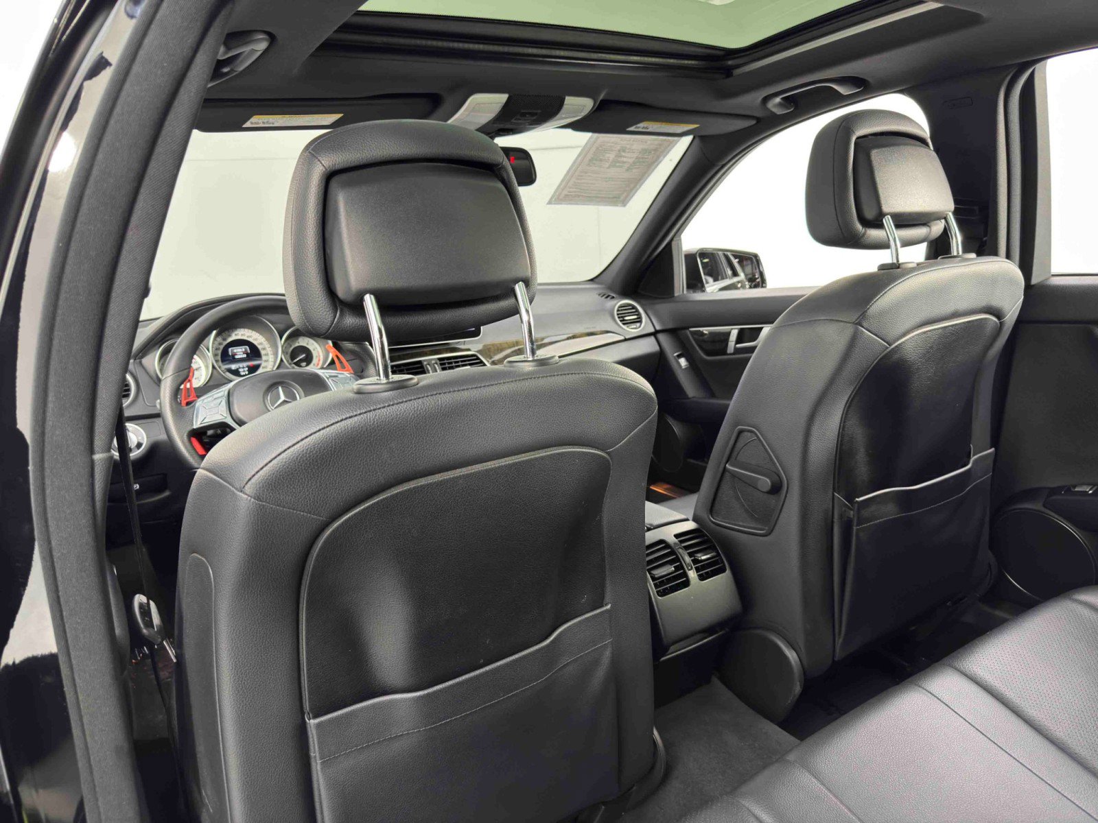 Used 2013 Mercedes-Benz C 350 Sport image 33