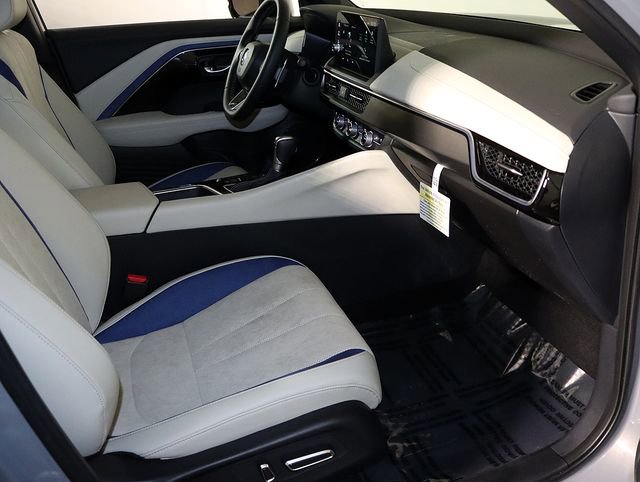 Certified 2025 Acura ADX A-Spec image 33
