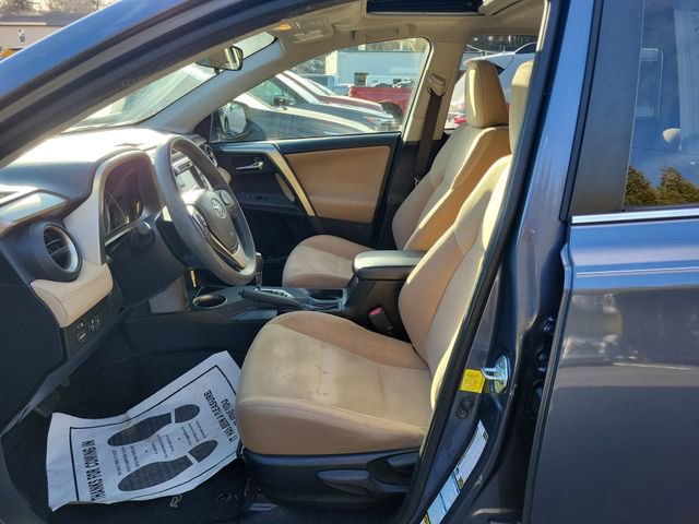 Used 2014 Toyota RAV4 XLE image 14