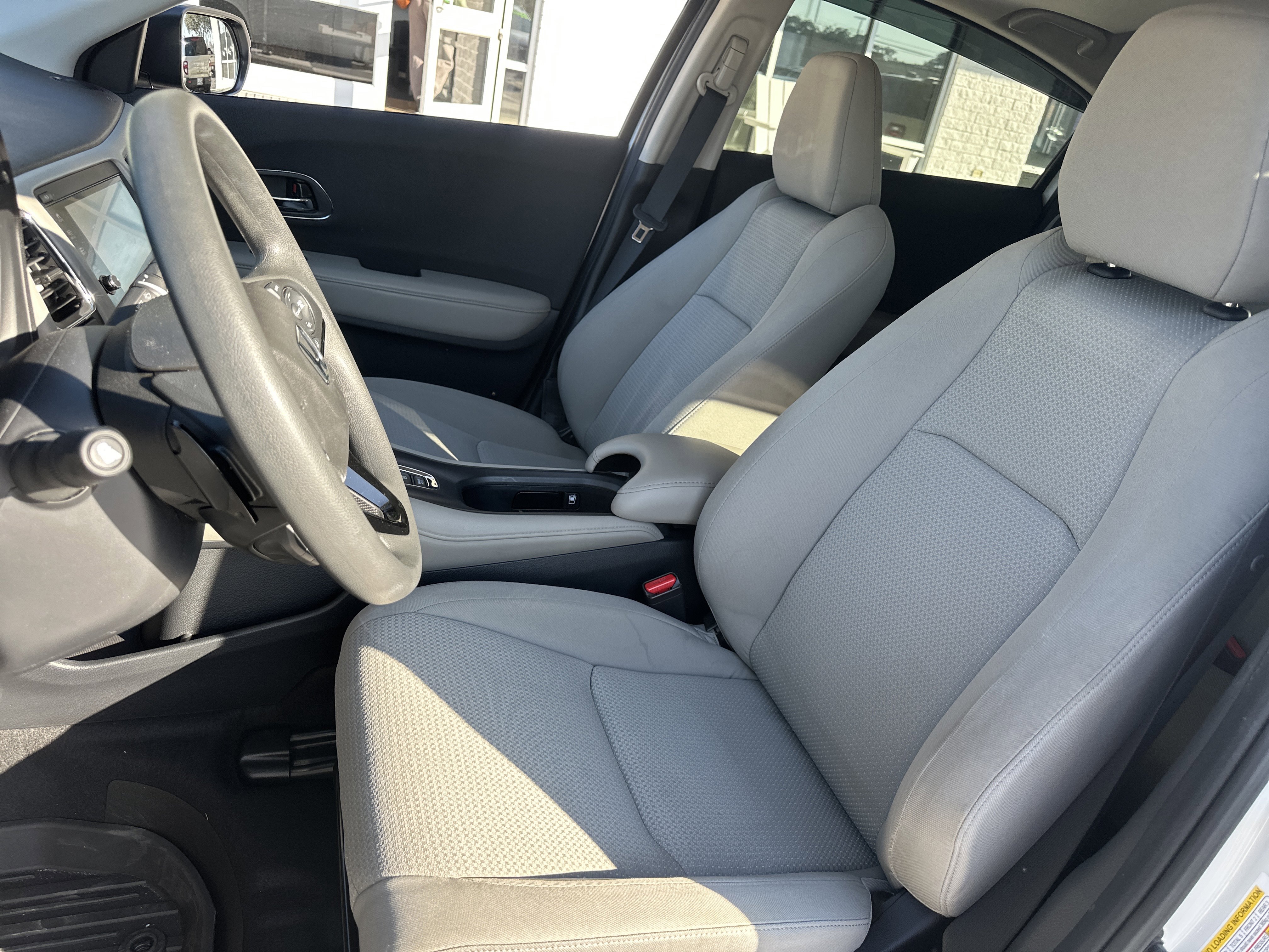 Used 2022 Honda HR-V EX image 10