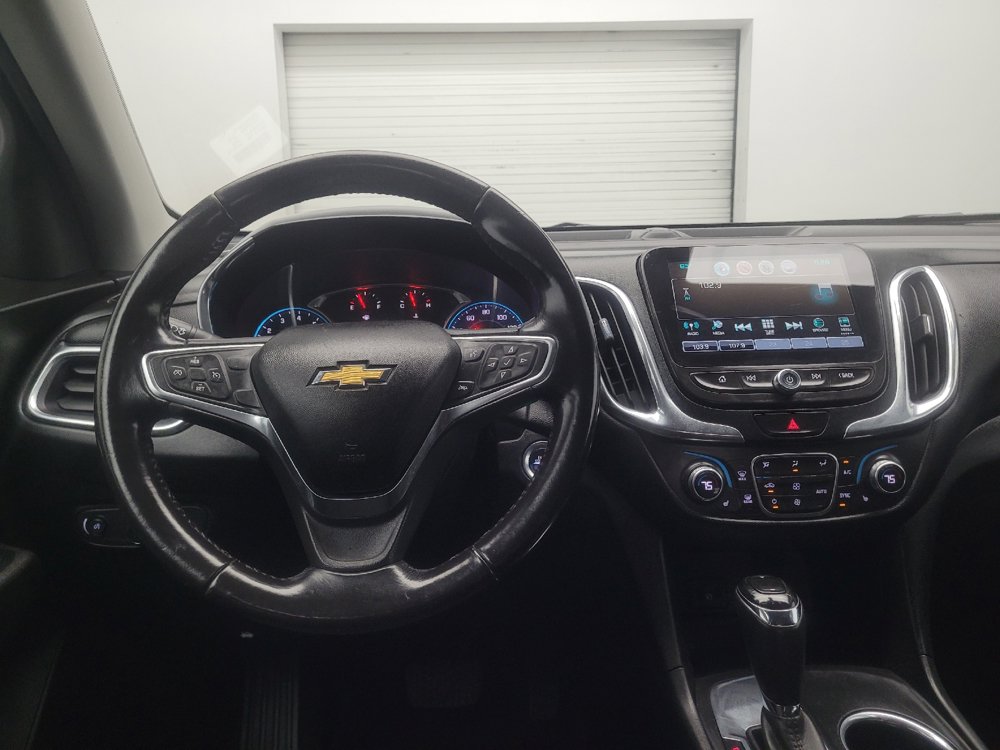 Used 2018 Chevrolet Equinox LT w/ Sun & Infotainment Package FWD image 22