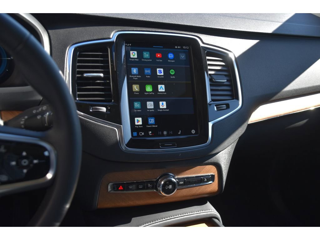 Used 2024 Volvo XC90 T8 Plus w/ Protection Package image 21