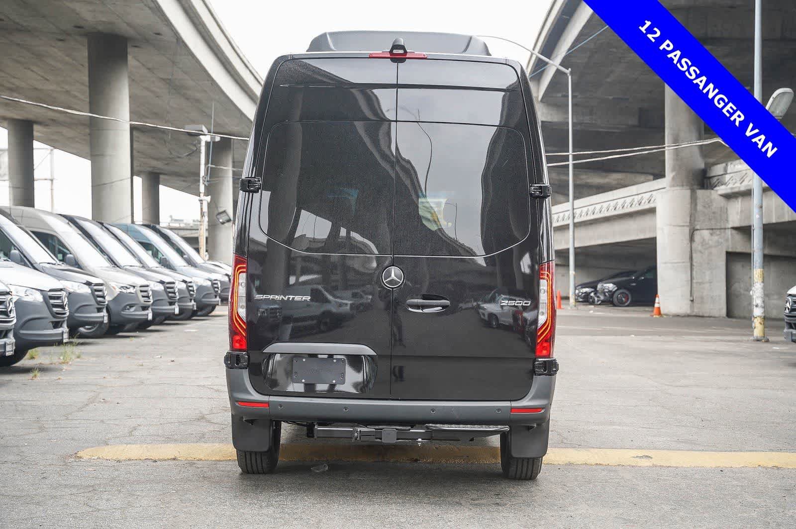 Used 2024 Mercedes-Benz Sprinter 2500 image 7