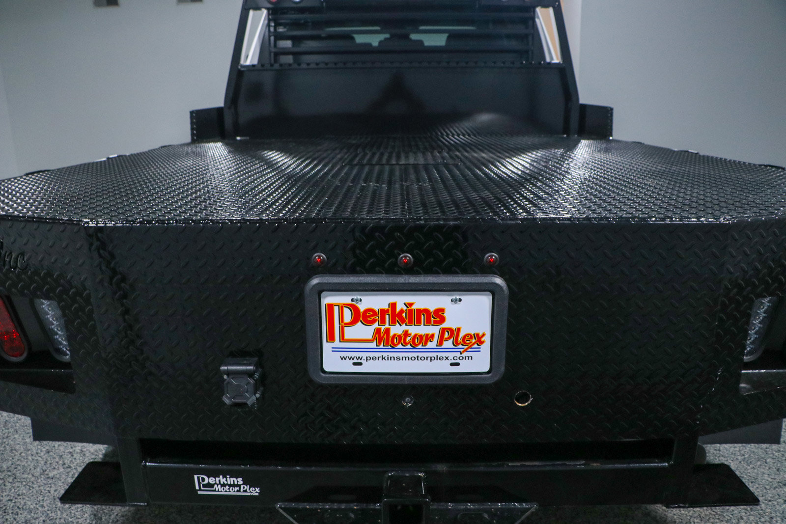 Used 2024 Chevrolet Silverado 3500 W/T AWD/4WD image 9