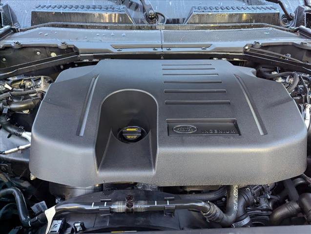 Used 2023 Land Rover Defender 110 X-Dynamic SE image 23