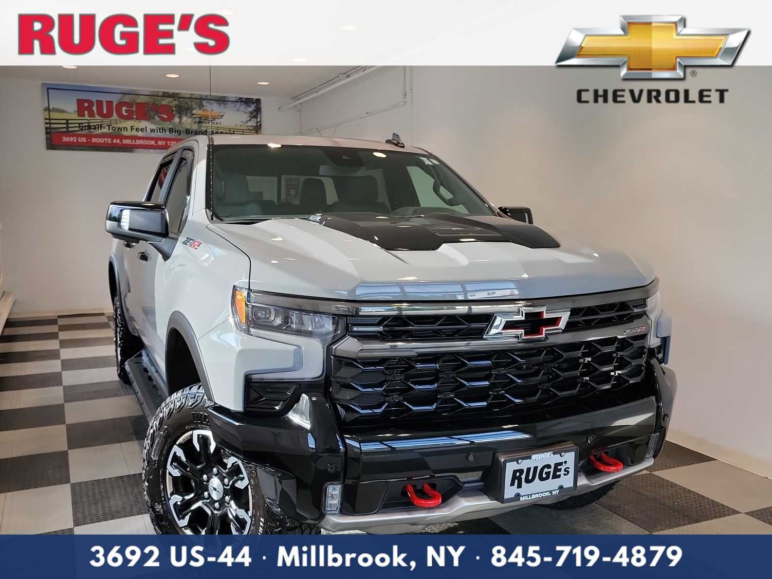 Used 2025 Chevrolet Silverado 1500 ZR2