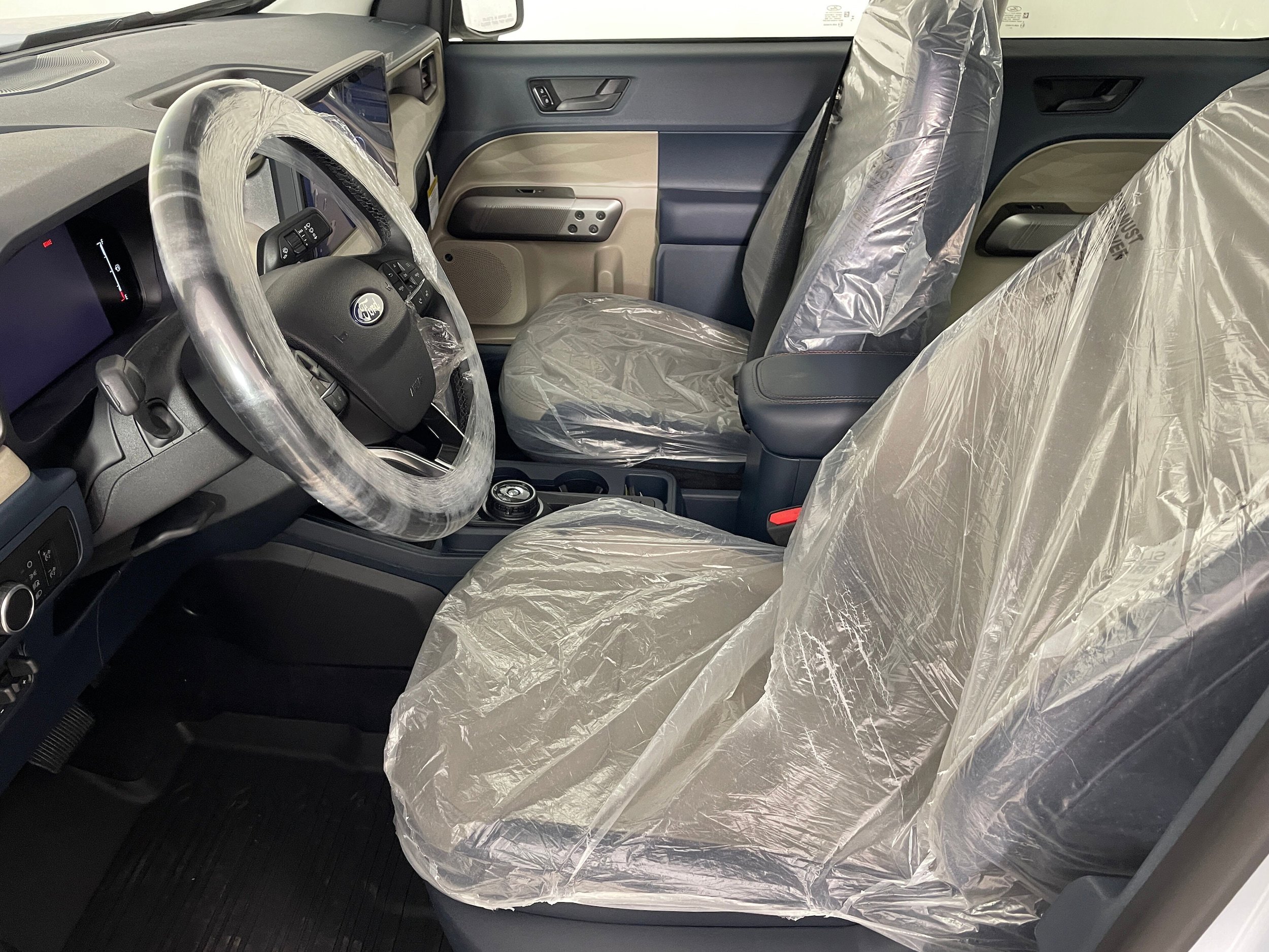 New 2026 Ford Maverick Lariat image 2