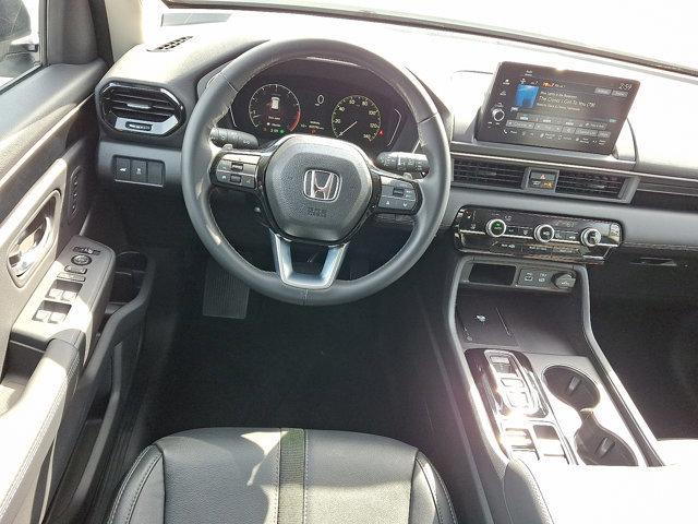 Certified 2025 Honda Pilot EX-L image 13