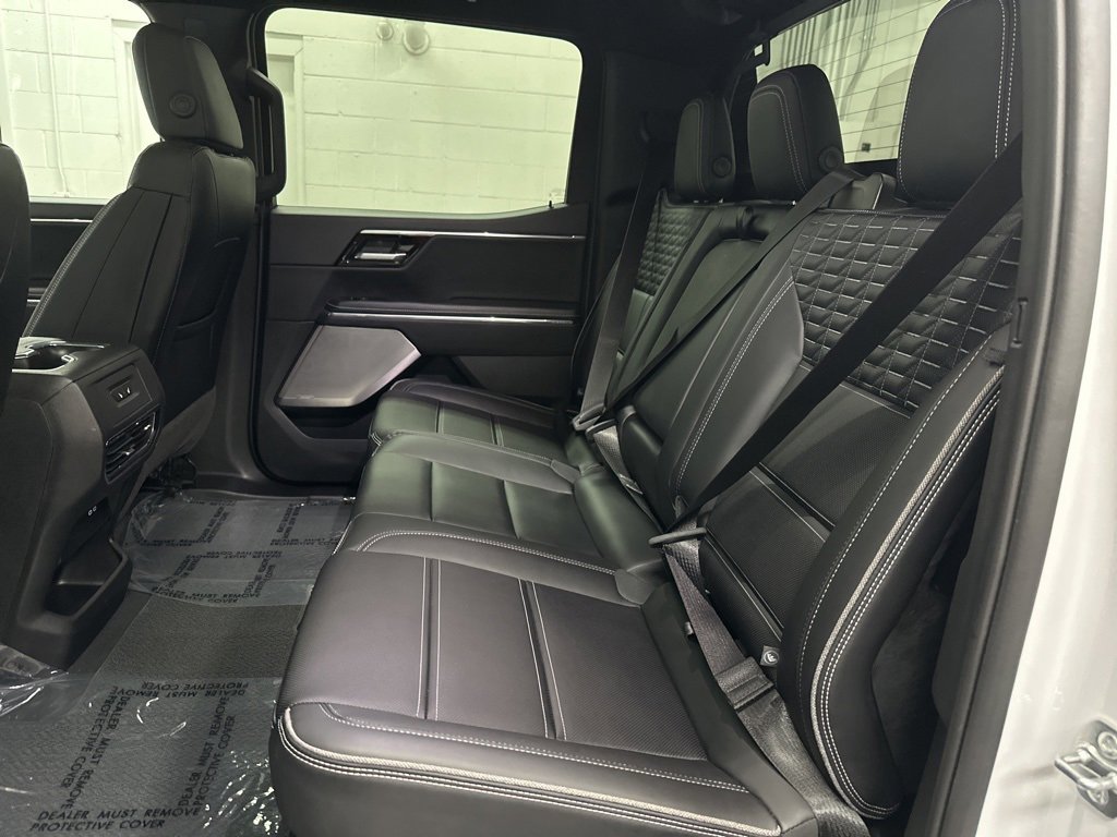 Used 2025 GMC Sierra EV Denali image 24