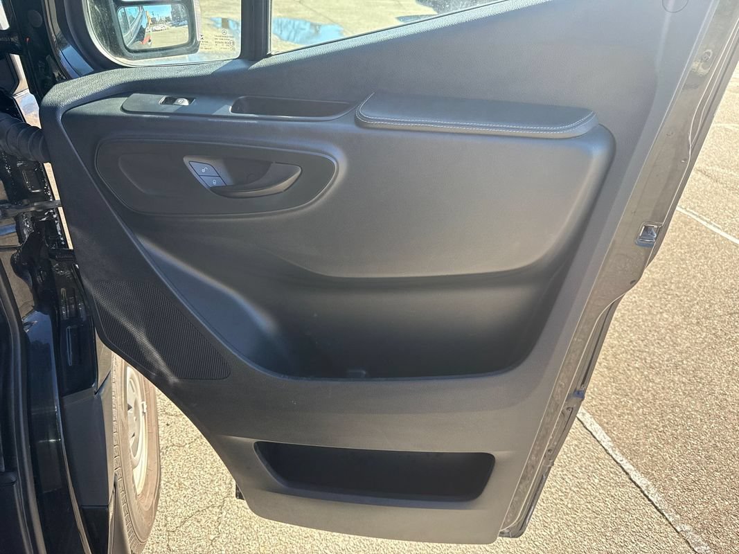 Used 2019 Mercedes-Benz Sprinter 2500 w/ Driver Convenience Package image 19