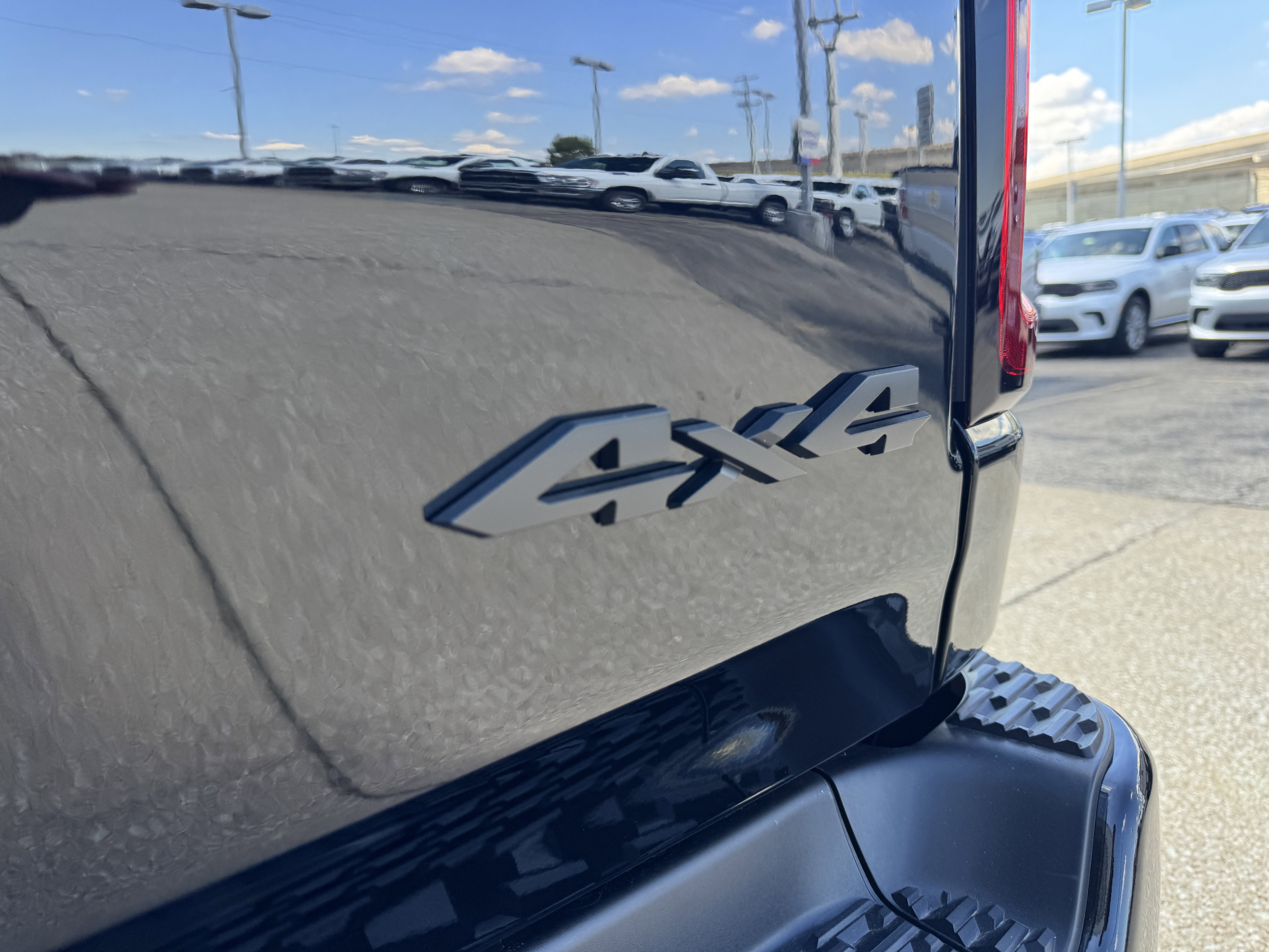 New 2026 RAM 1500 Laramie w/ Night Edition image 11