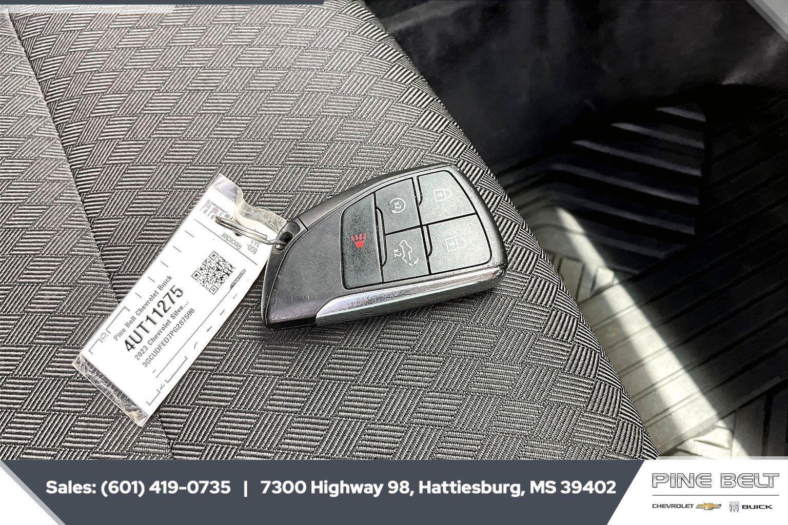 Used 2023 Chevrolet Silverado 1500 LT Trail Boss w/ Protection Package AWD/4WD image 10