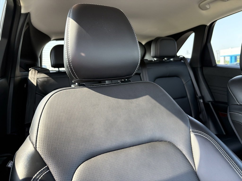 Used 2024 Ford Escape Platinum image 59