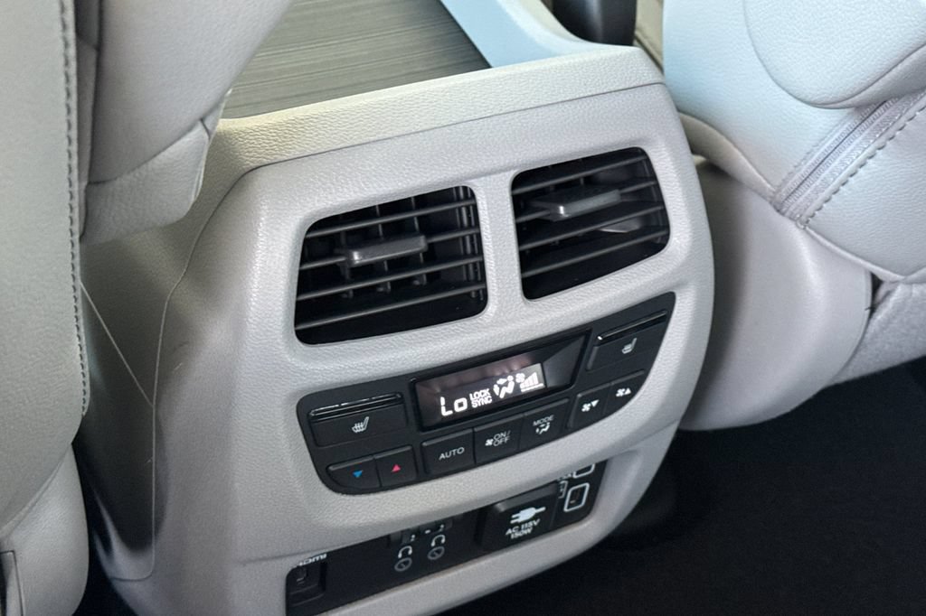 Certified 2021 Honda Pilot Elite image 17