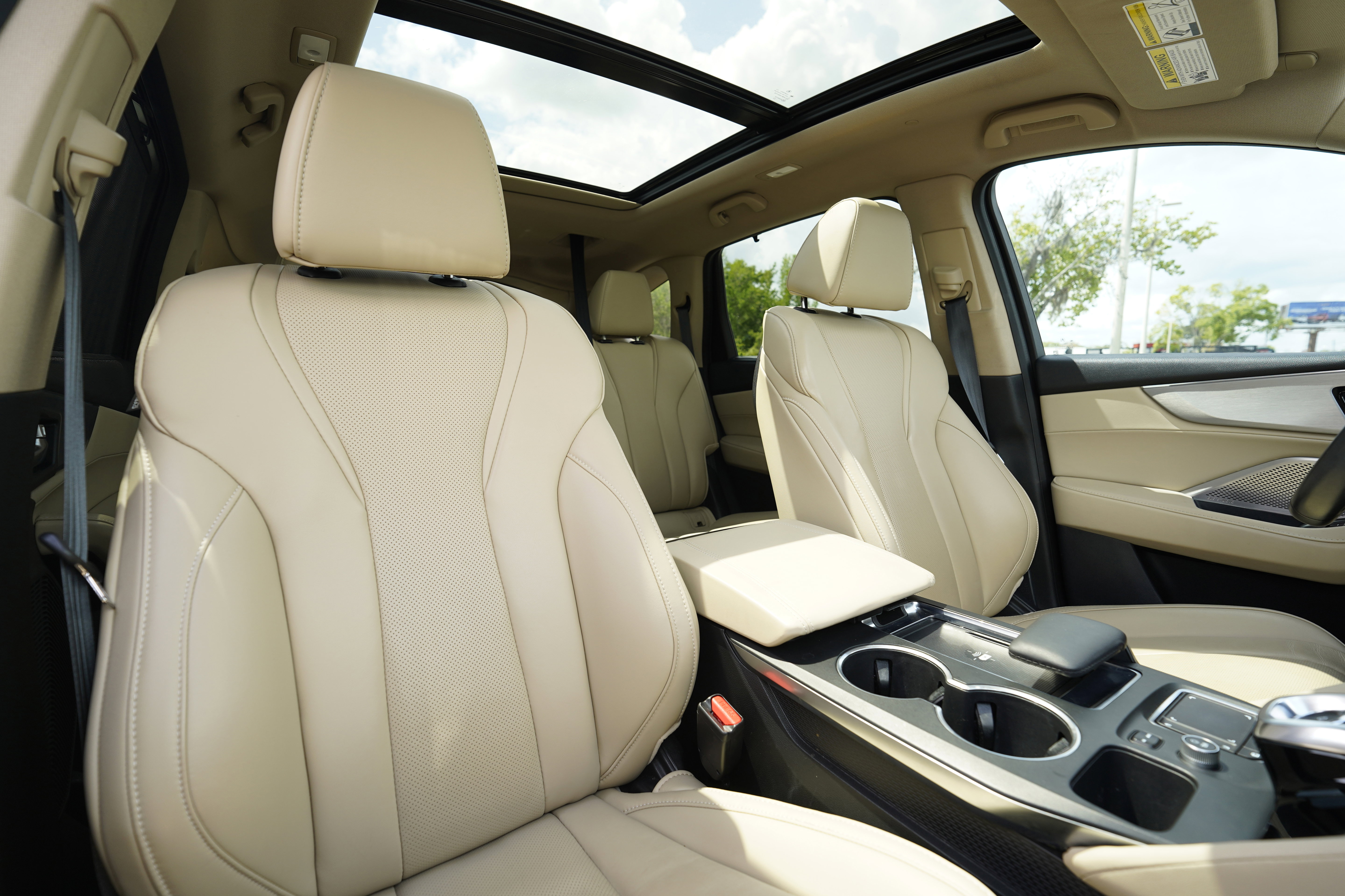 Used 2024 Acura MDX SH-AWD w/ Technology Package image 14