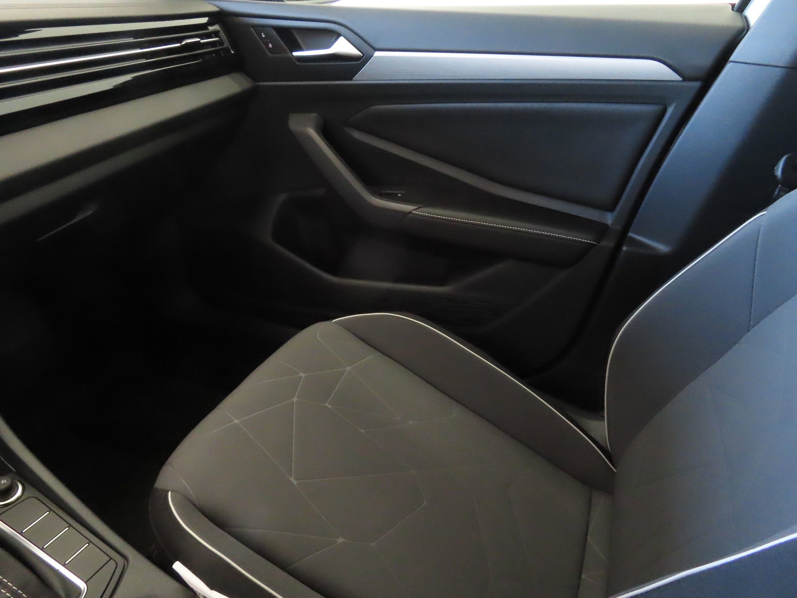 New 2026 Volkswagen Jetta Sport FWD image 18