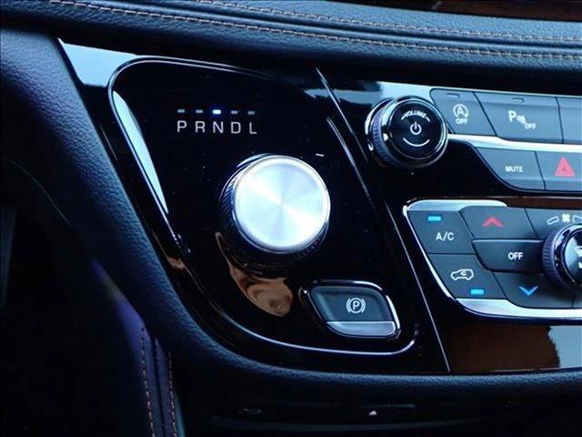 New 2026 Chrysler Pacifica Pinnacle FWD image 23