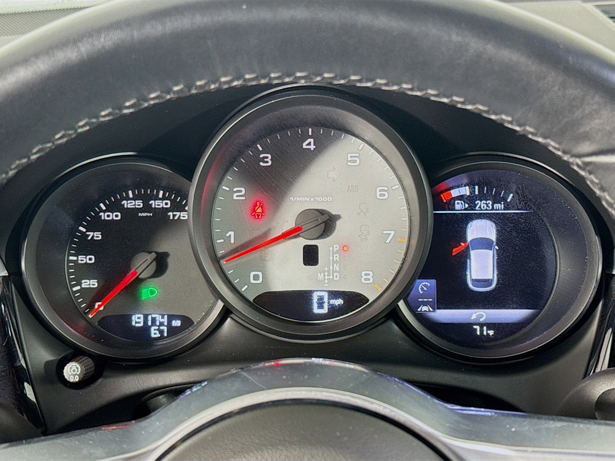 Used 2021 Porsche Macan S image 16