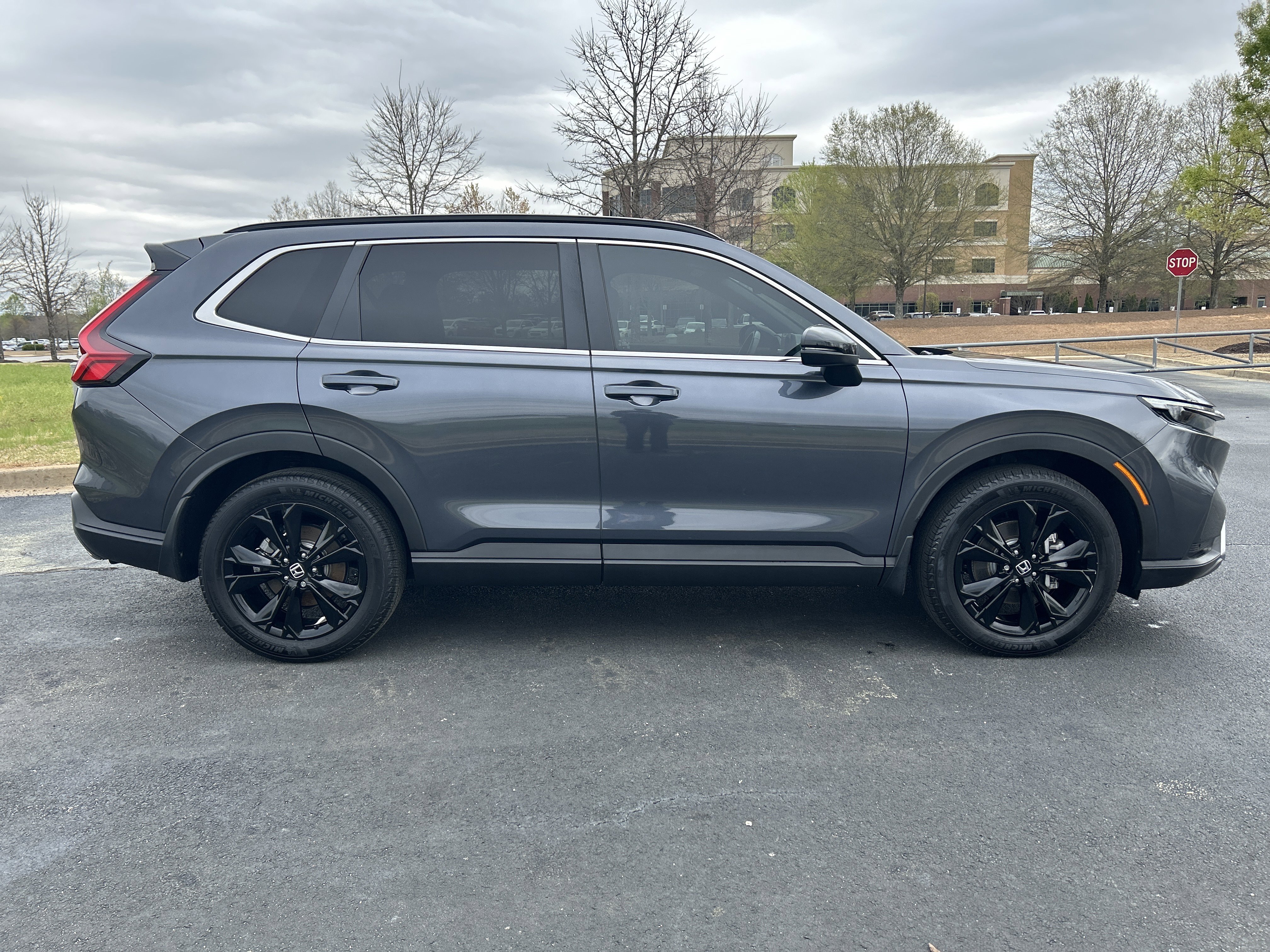 Certified 2024 Honda CR-V Sport Touring image 10