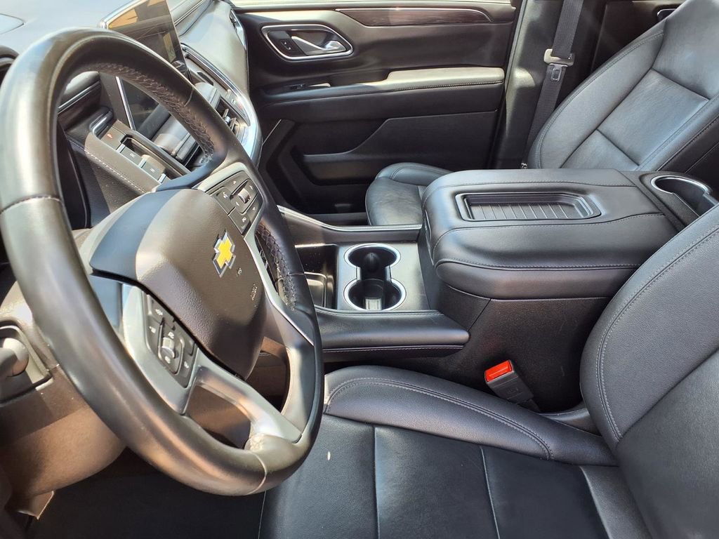 Used 2024 Chevrolet Tahoe LT RWD image 17