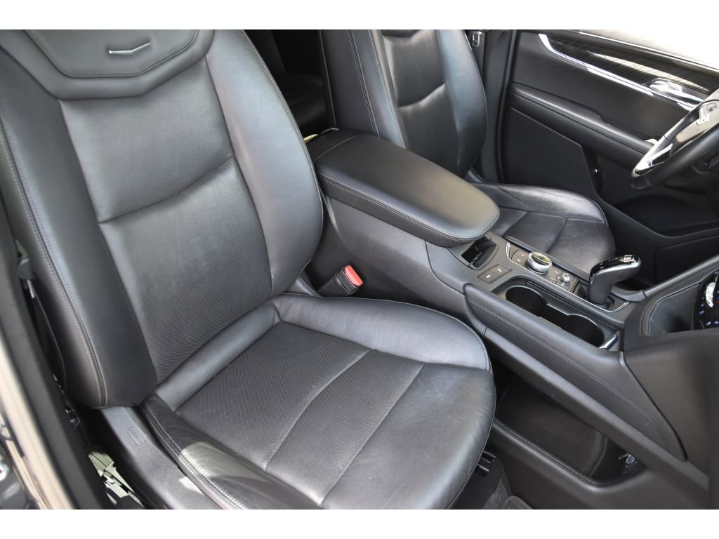Used 2020 Cadillac XT6 Premium Luxury AWD/4WD image 30