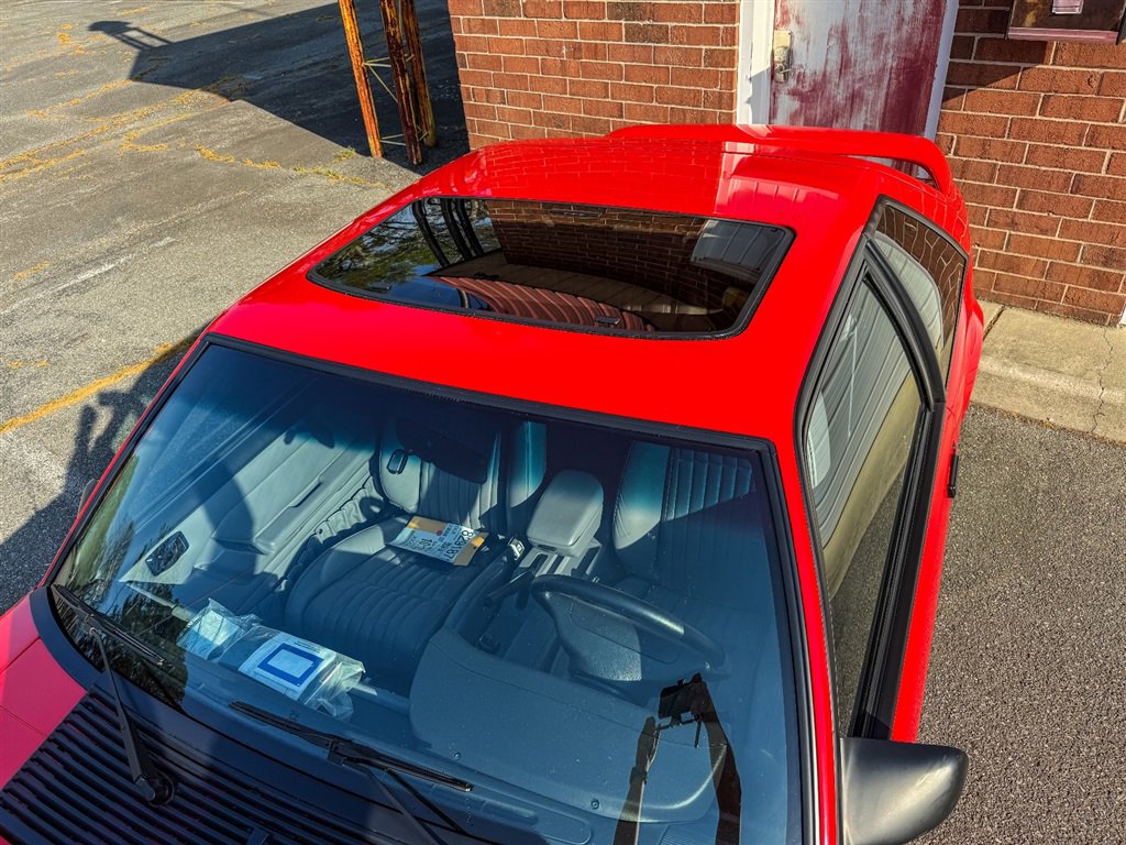 Used 1993 Ford Mustang Cobra image 16