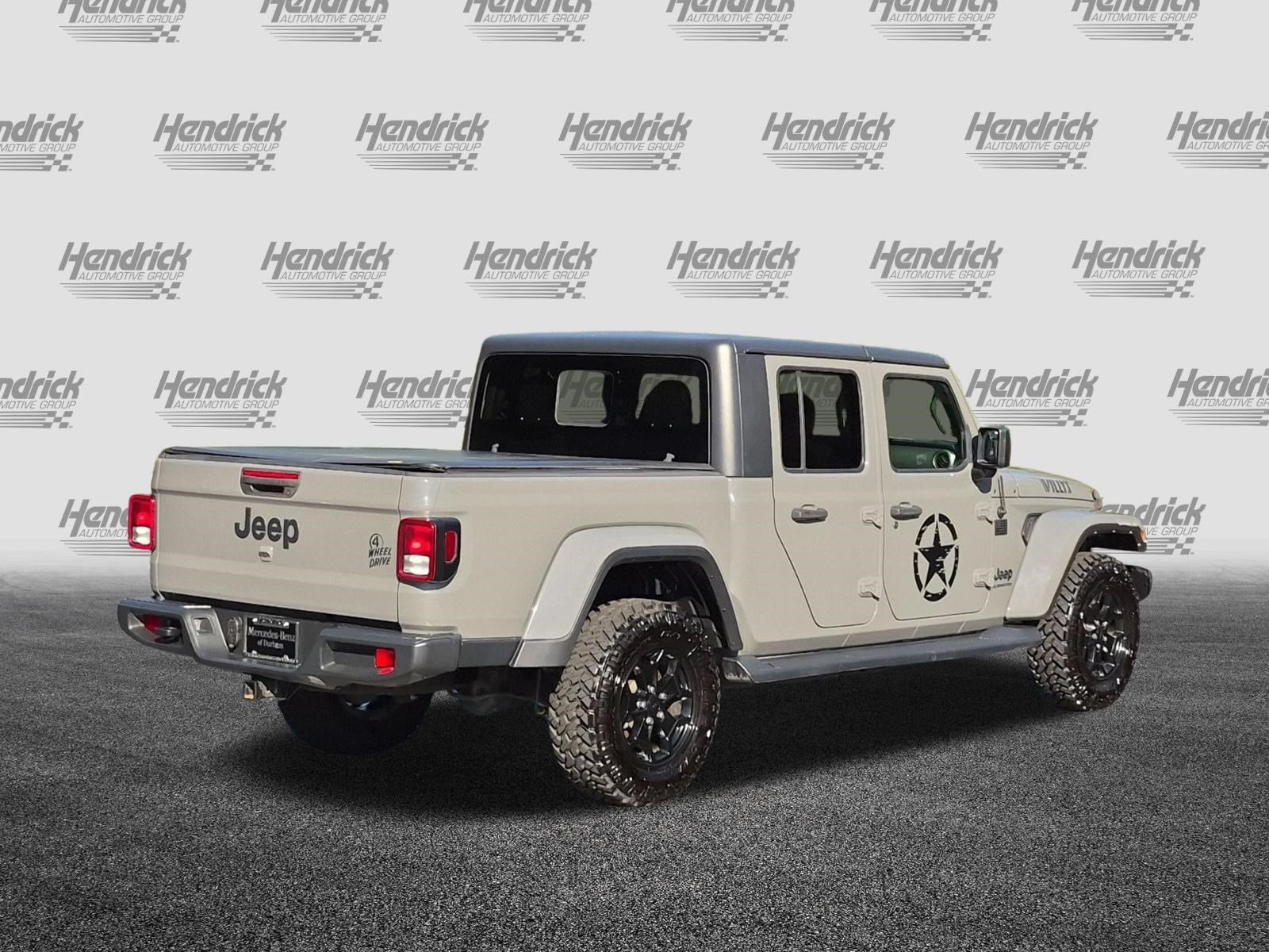 Used 2021 Jeep Gladiator Sport AWD/4WD image 10