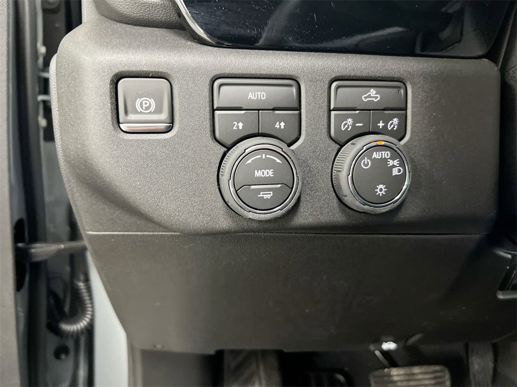 New 2026 Chevrolet Silverado 1500 LT image 18