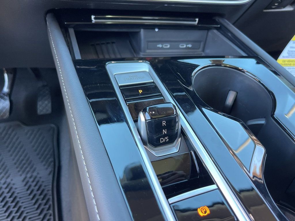 New 2026 Volkswagen Atlas SE FWD image 13