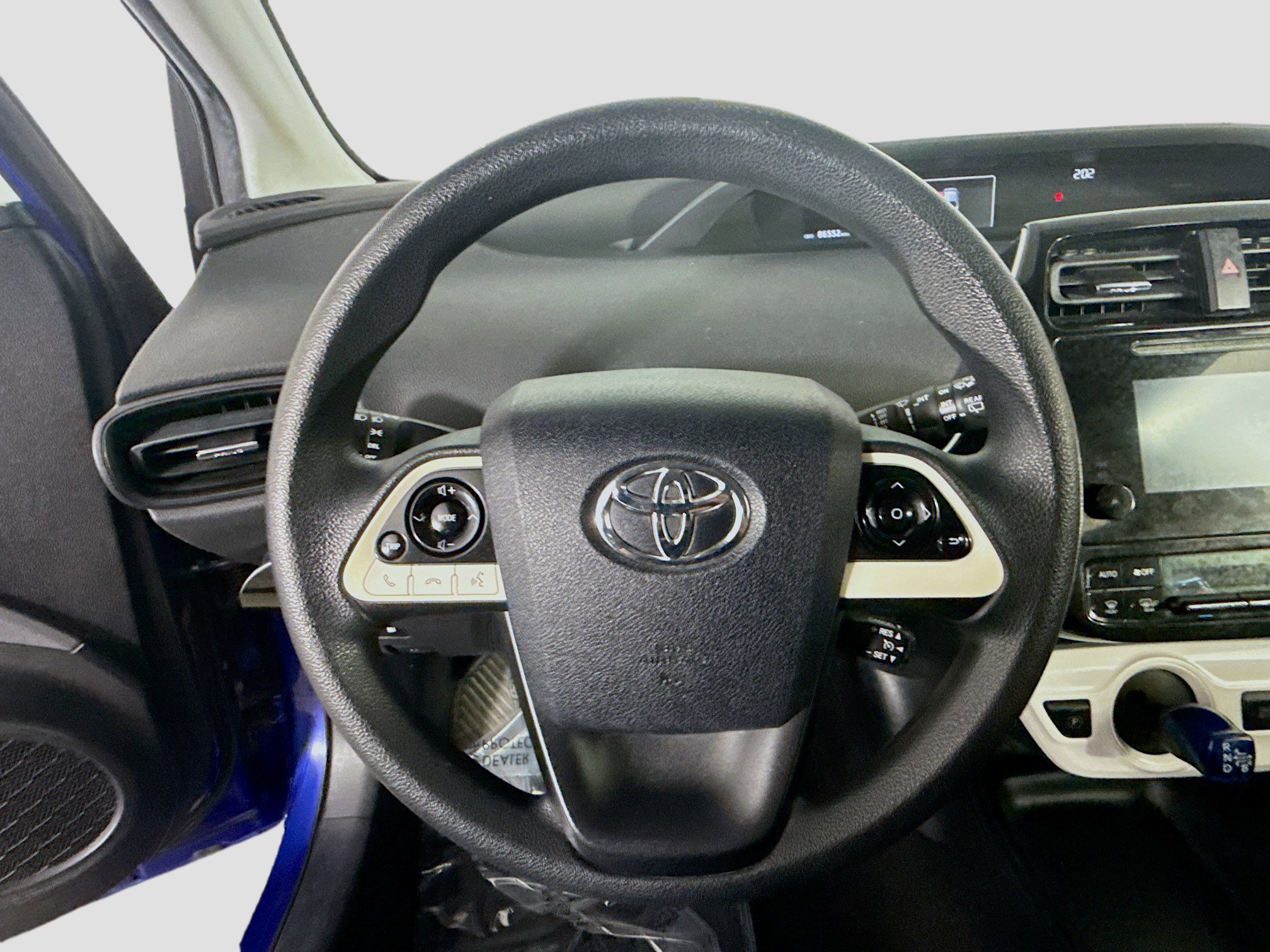 Used 2016 Toyota Prius Two image 13