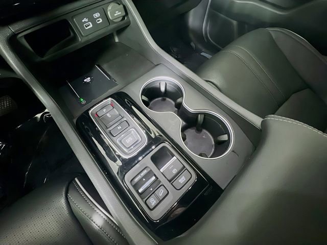 Used 2025 Honda Pilot Elite image 24